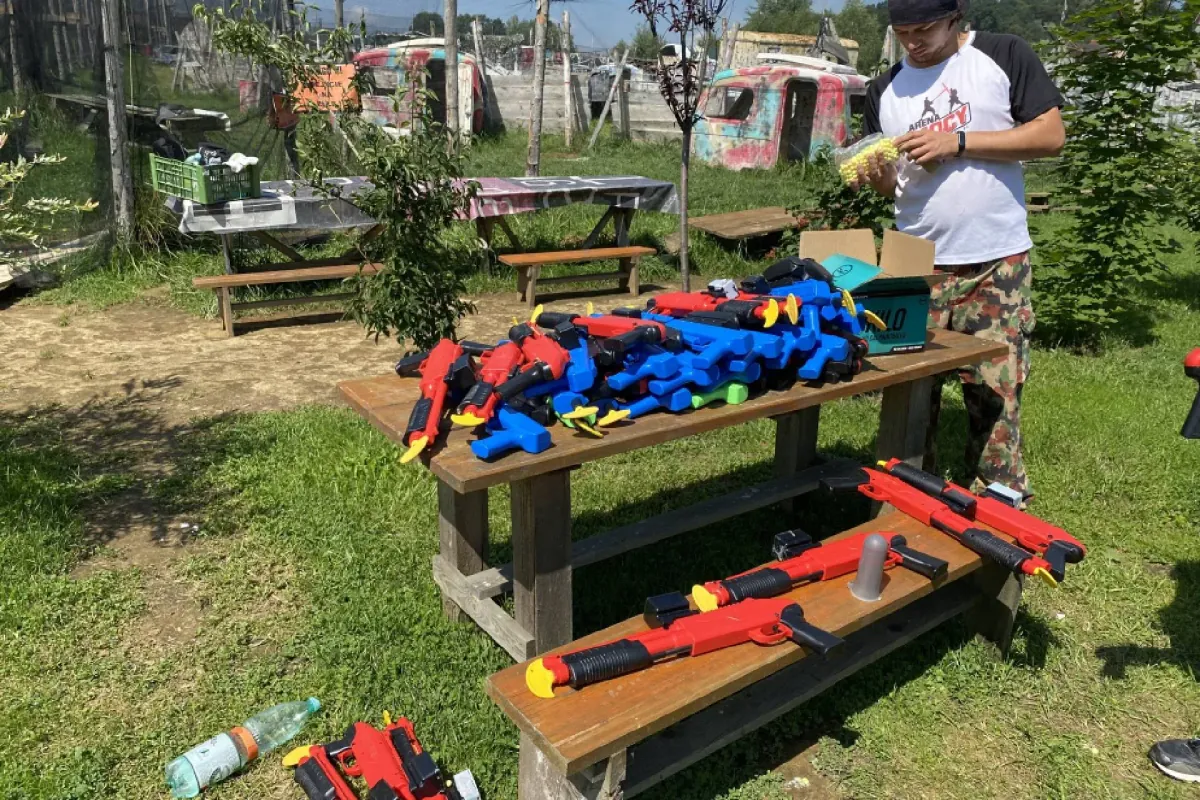 Profesjonalny sprzęt paintballowy dla grup kawalerskich